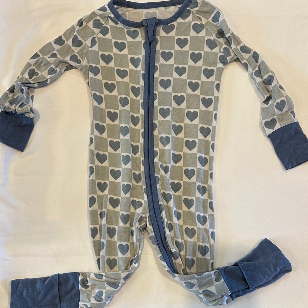 Adorable Heart Patterned Kids Footie Pajamas